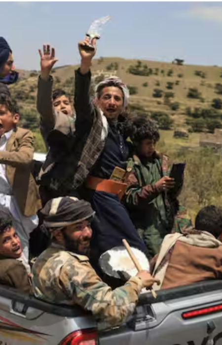 UAE Secretly Helping Houthis Target Saudi-Backed Forces in Yemen? Report Makes Startling Claim